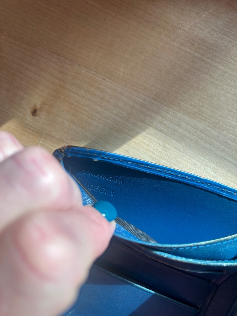 Louis Vuitton Blue Epi Leather Bifold Wallet with Embossed LV PROJECT ITEM - Picture 10 of 10